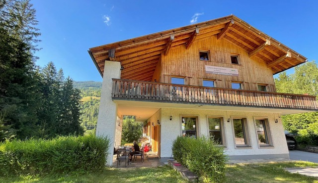 Haus Planegg: The listed price is per room!