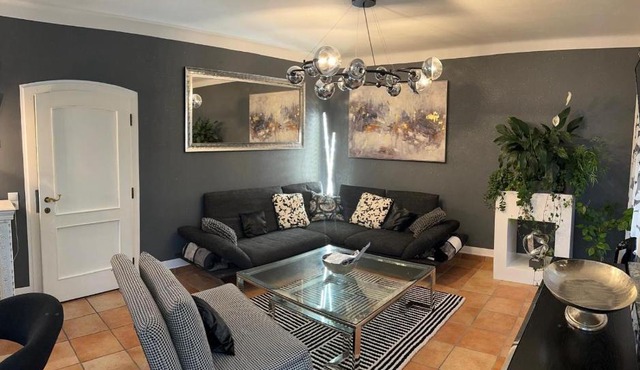 Haus Schmidhuber Ferienwohnung 5 mit Garten und sonniger Terrasse
