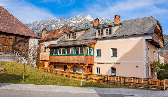"Hoamathaus II" by Alpenidyll Apartments in Gröbming!