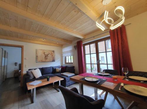 Hochalmbahnen Chalets 7W1, Fichte, nahe Gondel, Hunde willkommen