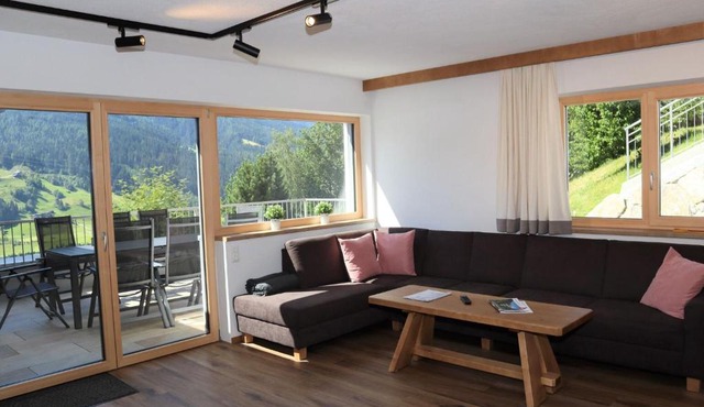Holiday flat Sonnenweg, Bramberg am Wildkogel
