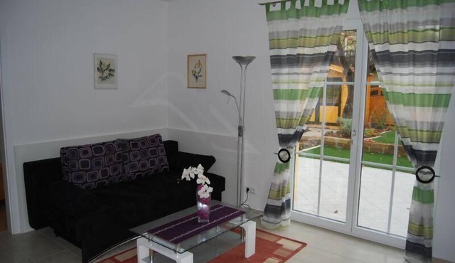 Holiday flat Florian 2 in district 21-Floridsdorf