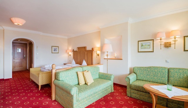 Hotel AlpenSchlössl