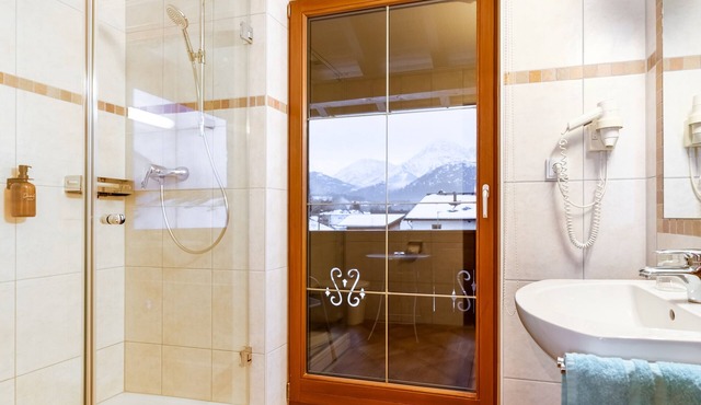 Hotel Krone Tirol