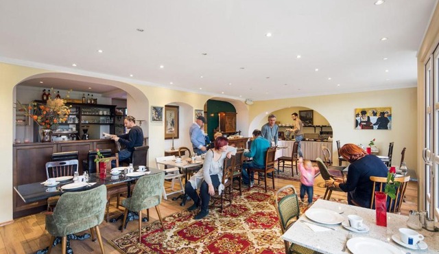 Hotel Nibelungenhof