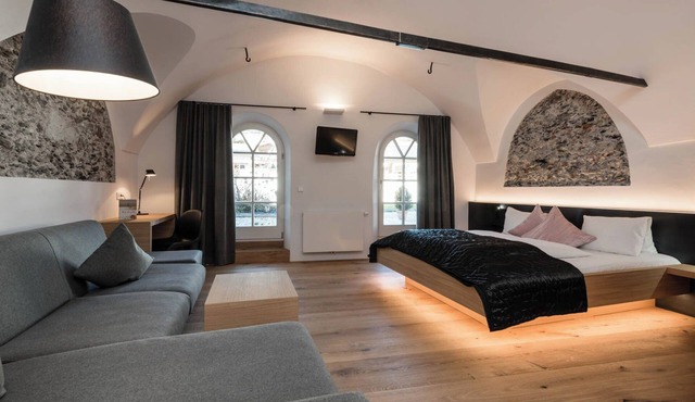 Hotel Strasserwirt Ansitz zu Tirol