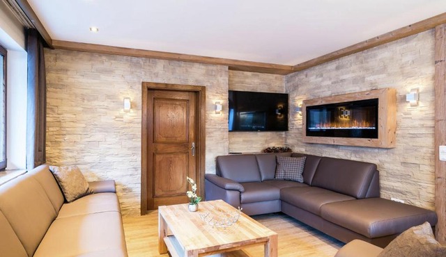 Lovely Chalet in Saalbach Hinterglemm with sauna