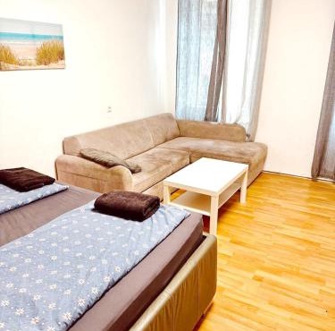Lovely Rooms in Märzstraße Area MZ10