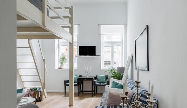 ⍟Luxurious and Spacious⍟ 5 min walk to city center (4)