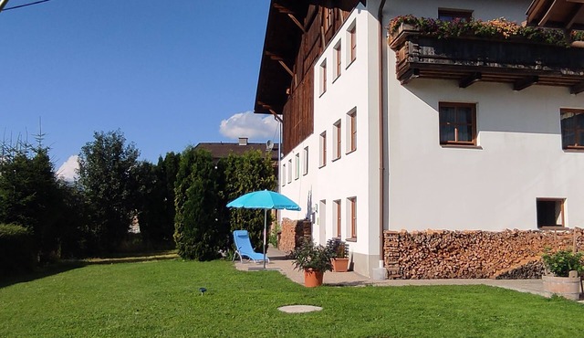 Magnificent view of the mountains. Only 6 minutes by car from the Hochzeiger ski area