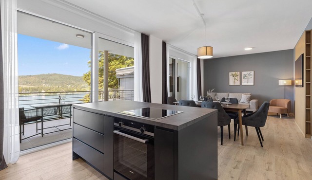 Maria Blick Lake View Apartments