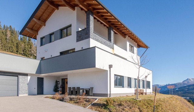 Modern Holiday Apartment in Salzburg Region