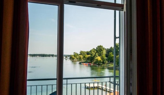 Neufeldersee Hotel & Restaurant