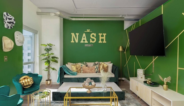 New luxurious - Upscale apt in downtown Nashville! in Nashville