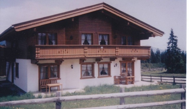 Nice apartment with south balcony in the skiing- and hikingparadise