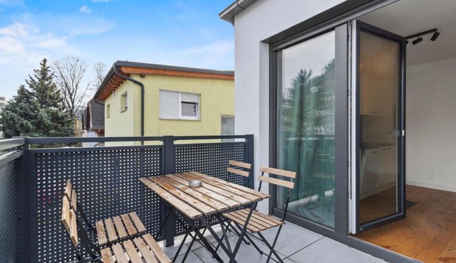NobleNest Grand - Kaffeevollautomat - Terrasse