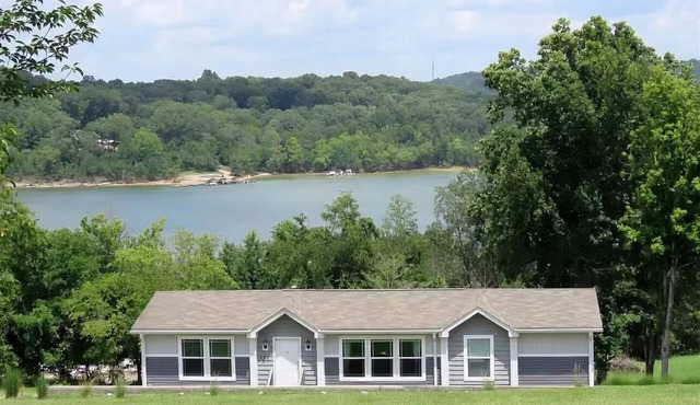 Paradise Found Lakeview @ Nolin Lake in Mammoth Cave