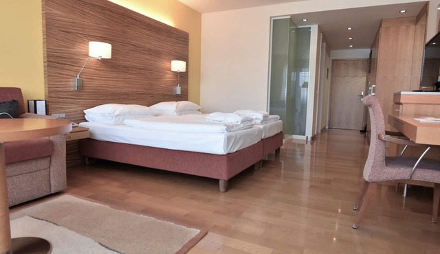 Reduce Hotel Vital