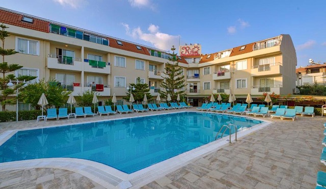 Risus Hotel Side in Side