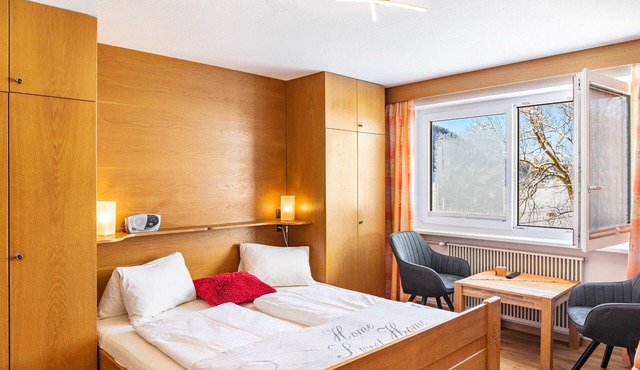 Room '11' with Mountain View, Shared Terrace and Wi-Fi
