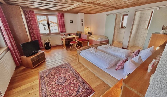 Simsalabim - House Wallis
