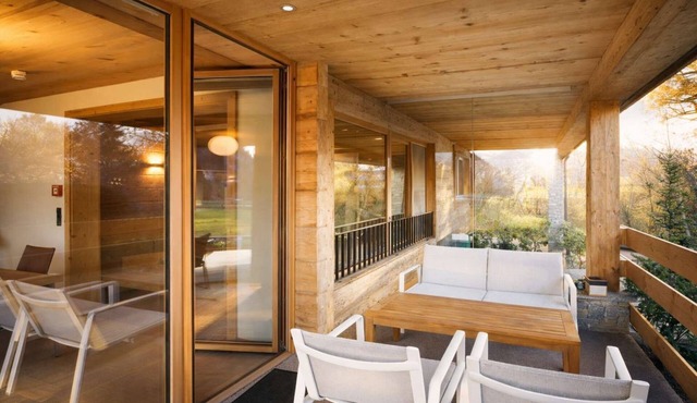 SportLodge RACING Suite – by AlpenLuxus Collection