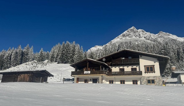Stadlalm Cozy self-catering hut at the foot of the Hochkönig
