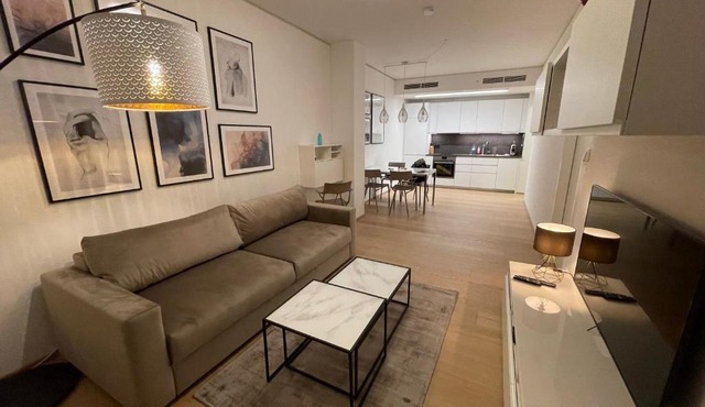 Stylish Apartment with Balcony and Pool