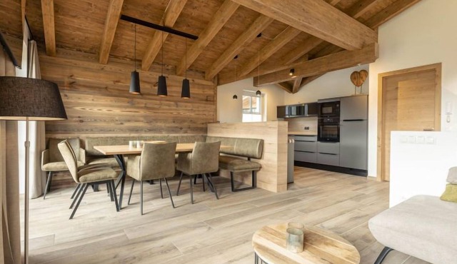 Superior # 3B mit Sauna by Interhome