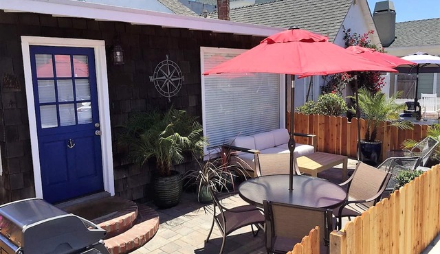 The Dock-Remodeled and Updated Beach Classic-Clean, Great Location, Bedrooms A/C in Newport Beach