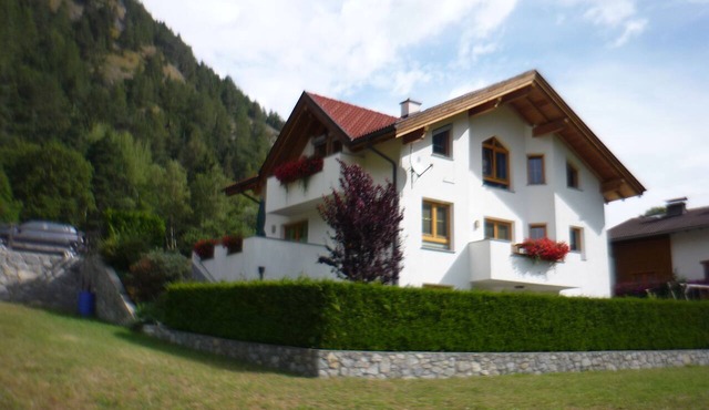 The Mark Family's Vacation Rental! Whether it's skiing, hiking, or biking, anything is possible!