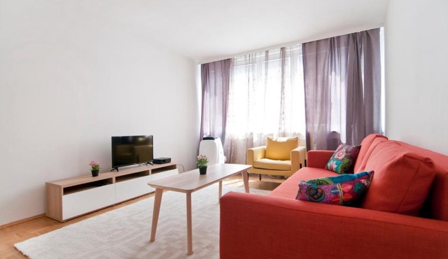 Top Location Vienna Marchetti