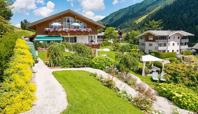 Vacation apartment/apartment for 4 guests with 60m² in Hirschegg (315176)