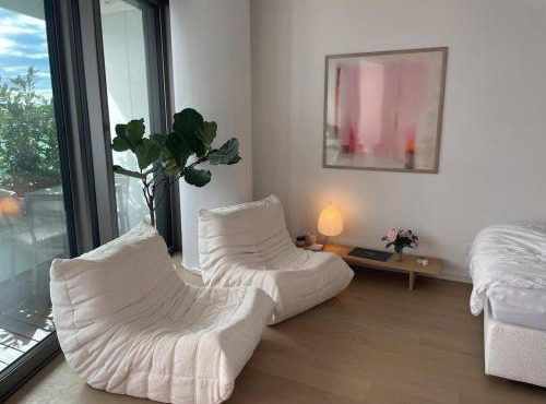 Wellness Oase direkt an der Donau in Wien 22 nahe zum VIC Vienna International Center and UNO