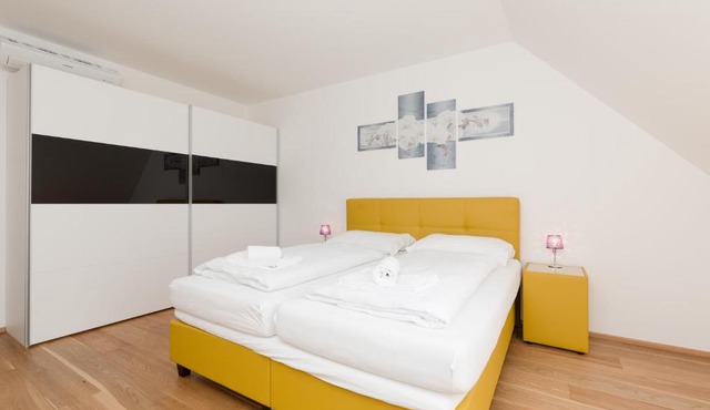 Yourapartment 1020