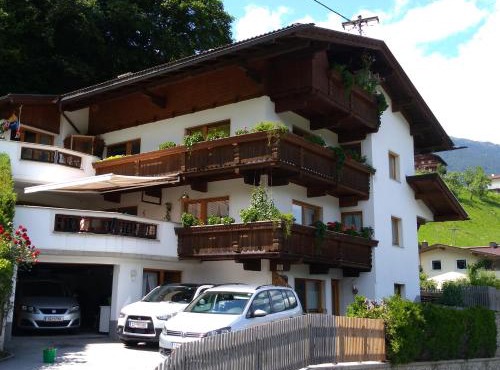 Zillertal Apartment mit Traumausblick - Haus Kirchler