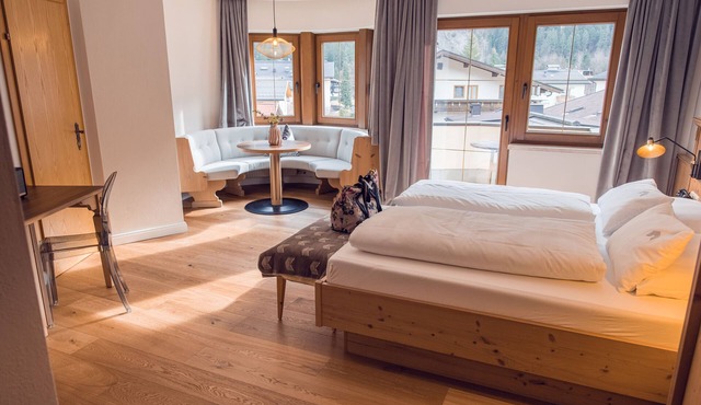 ZILLERTALERHOF - Alpine Hideway
