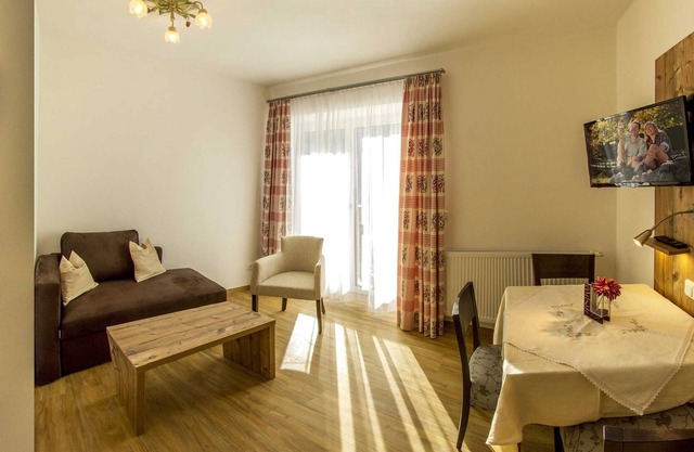 Apartment Krinnenspitze 1 - Apartments and Pension Mariandl