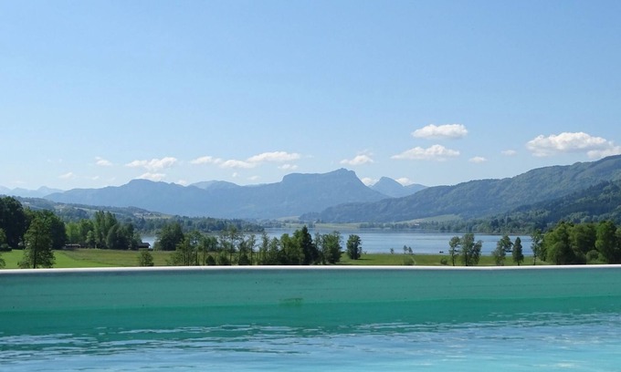 Oberhofen am Irrsee Apartment | Edelweiß double room - Sunnhof (3 flowers) - Krempler