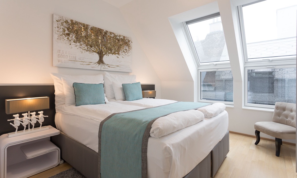 Wieden Apartment | 5 Bedroom Penthouse Duplex Apartment Very Close To Opera And Karlskirsche #2of4
