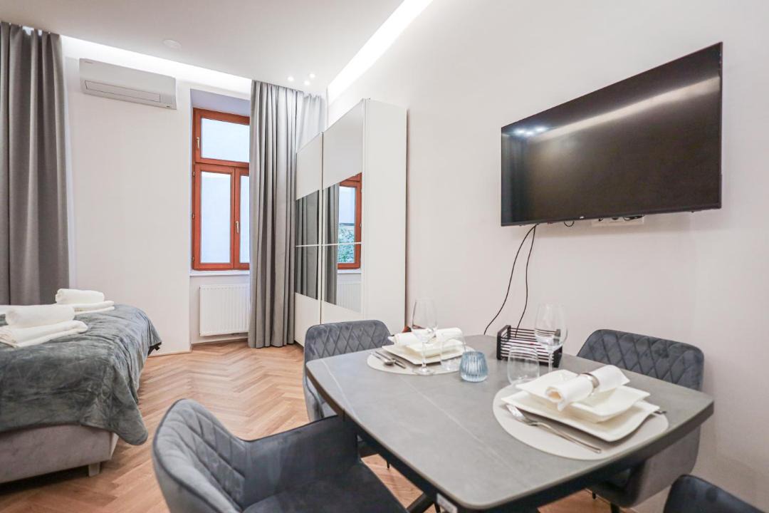 Rudolfsheim-Funfhaus Apartment | 1 BDR - Apartment Harmony, near Stadthalle