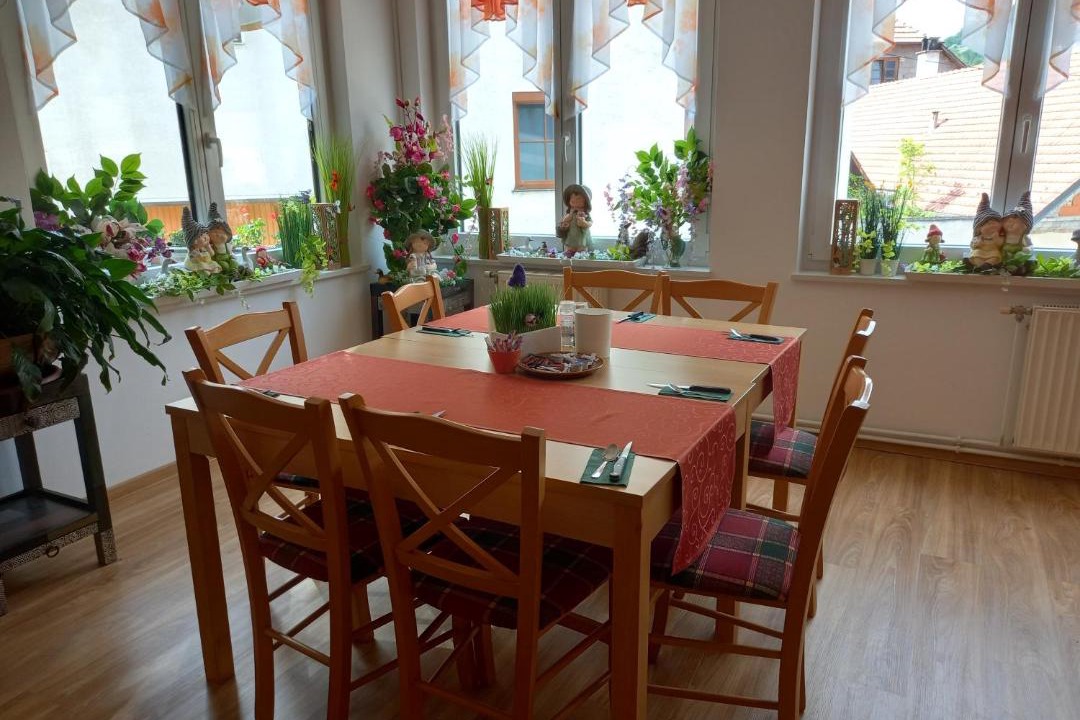 Spitz House | Gästehaus-Pension Familie Dwars