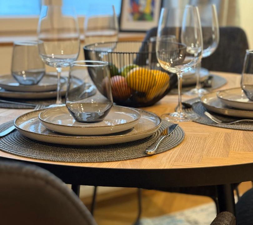 Rudolfsheim-Funfhaus Apartment | Stylish 2-Bedroom Apartment - AC in Master Bedroom - Self Check-in