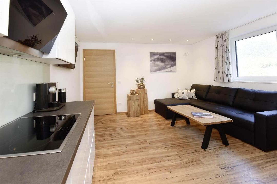 Vandans Apartment | Ferienwohnung Saxenhammer