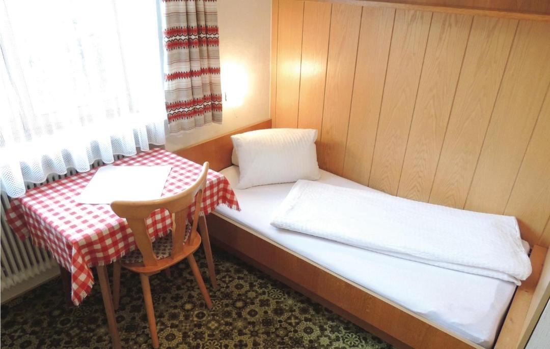 Piesendorf Apartment | Three-Bedroom Apartment in Piesendorf