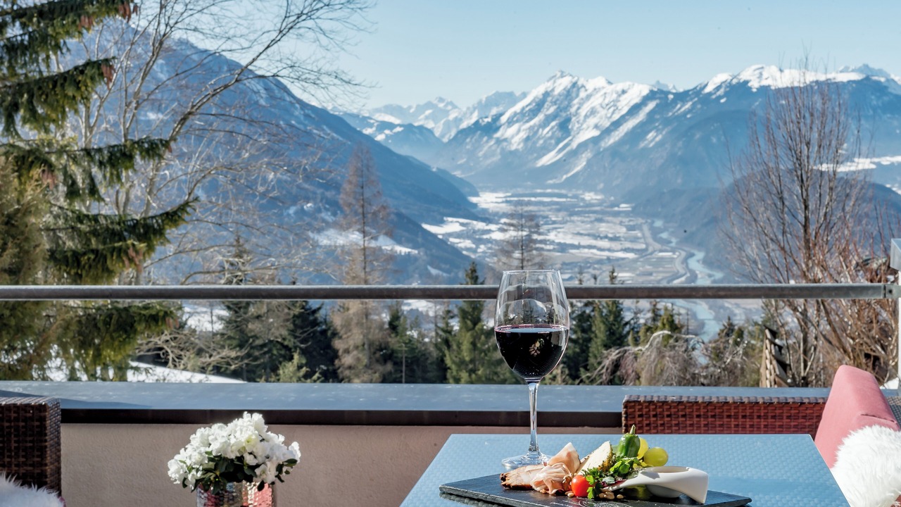 Photo of Outdoor in Mosern