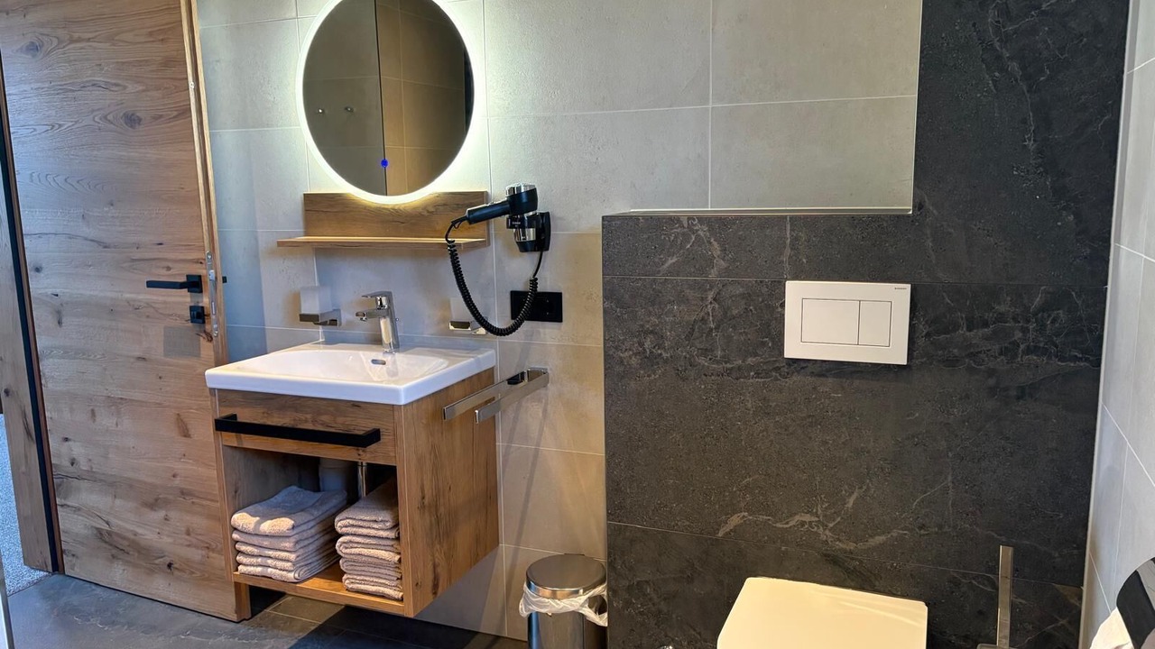 Photo of Bathroom in Oberperfuss