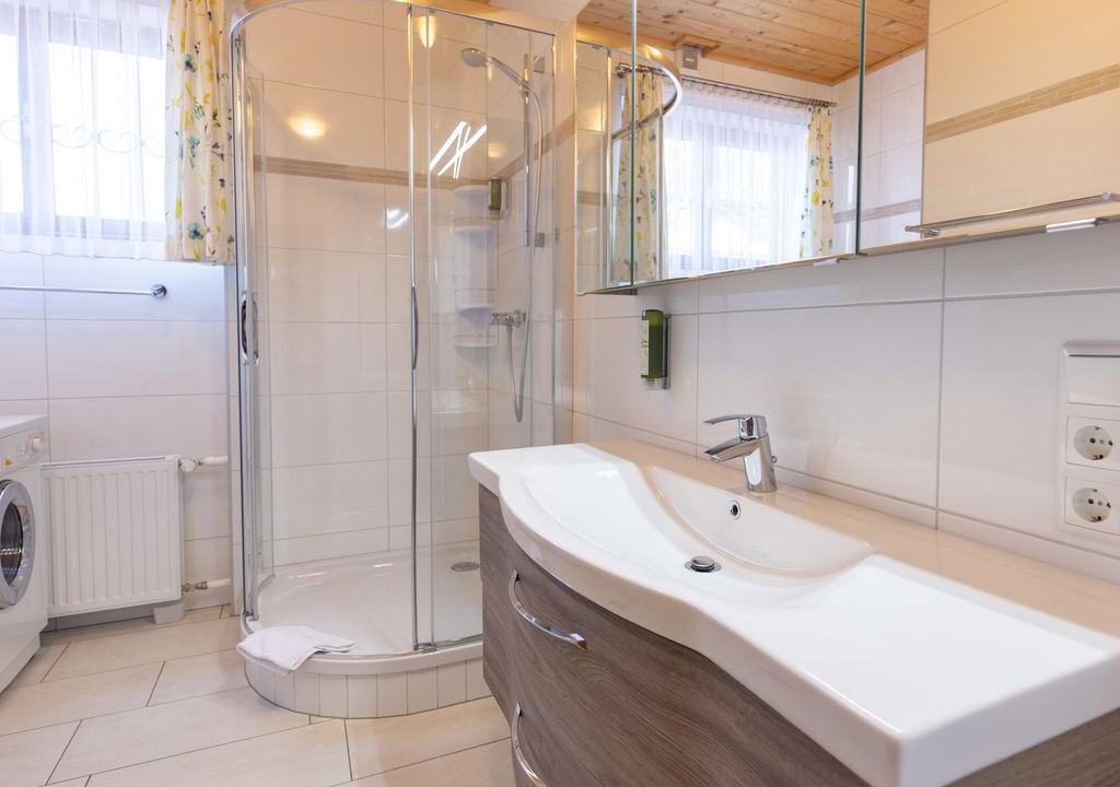 Photo of Bathroom in Thumersbach