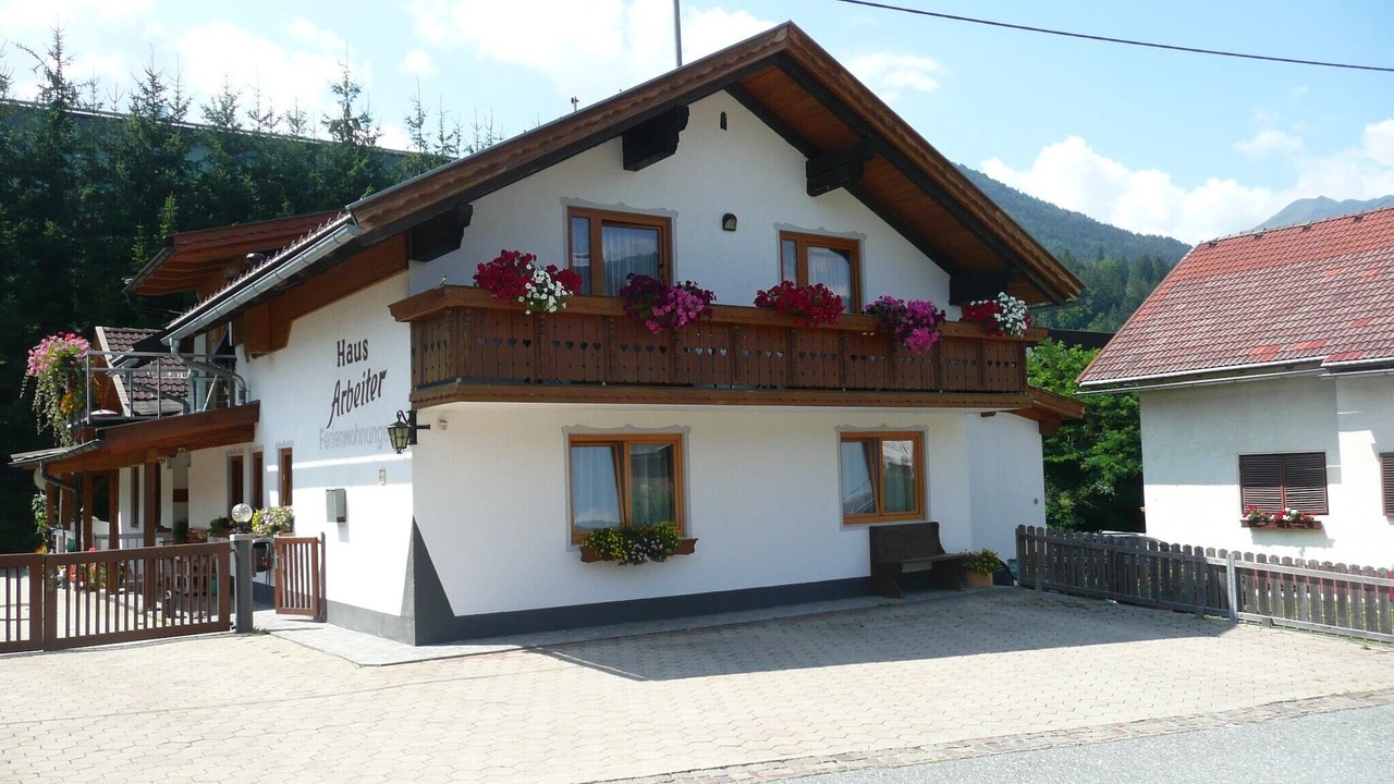 Photo of Outdoor in Tropolach
