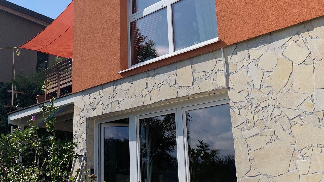 Photo of Outdoor in Toster